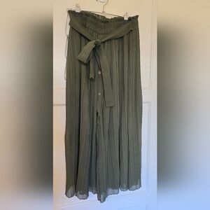 Zara Olive Green Skirt with Bow Detail